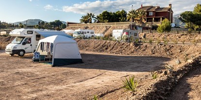 Motorhome parking space - Grauwasserentsorgung - Spain - Campers Land Totana