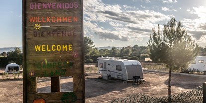 Motorhome parking space - Mazarrón - Campers Land Totana