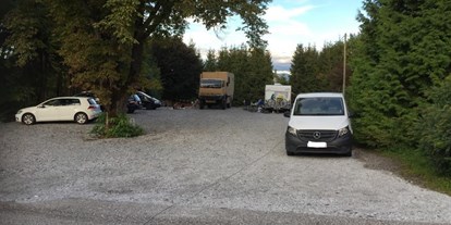Motorhome parking space - Radovljica - Gästehaus Lanthaler
