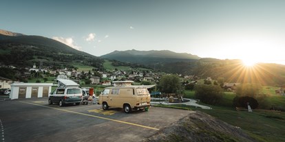 Motorhome parking space - Frischwasserversorgung - Valais - Stellplätze mit sanitären Anlagen - Seepark Augstbord, Unterbäch