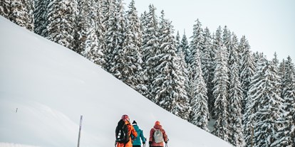 Reisemobilstellplatz - Umgebungsschwerpunkt: Fluss - Schweiz - Im Winter ist die bekannte 6km lange Schlittelpiste ein Besuch wert. Ein Familienspass für alle. - Gastlosen Camp Area Jaun