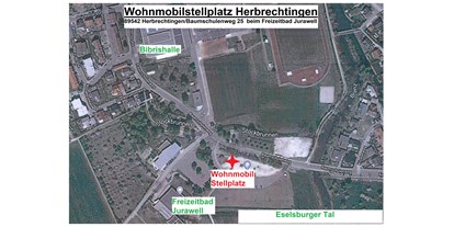 Reisemobilstellplatz - Art des Stellplatz: bei Hallenbad - Baden-Württemberg - Wohnmobilstellplatz beim Freizeitbad Jurawell-Stadt Herbrechtingen