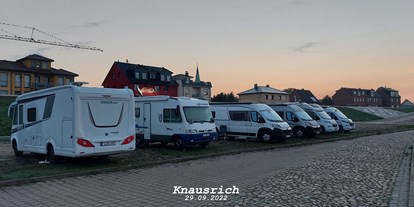 Reisemobilstellplatz - Art des Stellplatz: bei Marina - Sachsen-Anhalt Nord - Caravanstellplatz am Sportboothafen Nedwiganger