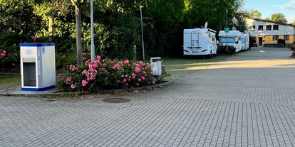 Reisemobilstellplatz - Art des Stellplatz: eigenständiger Stellplatz - Schwäbisch Gmünd - Womo-Stellplatz am Oskar-Frech-Seebad