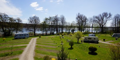 Reisemobilstellplatz - Umgebungsschwerpunkt: Strand - Wismar - Wohnmobilpark am See Neukloster