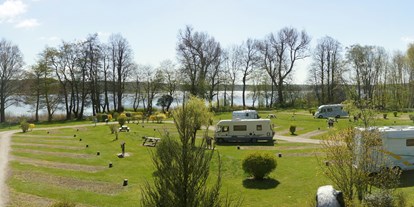 Motorhome parking space - Angelmöglichkeit - Mecklenburg-Western Pomerania - Wohnmobilpark am See Neukloster