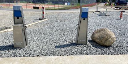 Motorhome parking space - Frischwasserversorgung - Switzerland - Moderne Entsorgungsstation von Reisch Tech. Kassetten Entsorgung und Frischwasser sind räumlich getrennt. - Stellplatz-Camping Hasle-Entlebuch