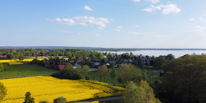 Reisemobilstellplatz - Umgebungsschwerpunkt: See - Lembruch - Wohnmobil-Wiese Dümmer-See
