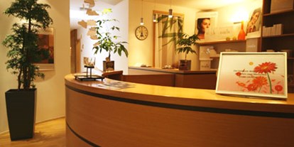 Reisemobilstellplatz - Sauna - Sauerland - Wellnessrezeption - Hotel Der Schöne Asten Resort Winterberg