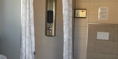 Reisemobilstellplatz - Entsorgung Toilettenkassette - Schneppenbach - Wohnmobilstellplatz Villa Toskana