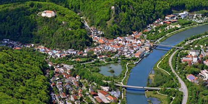Reisemobilstellplatz - Umgebungsschwerpunkt: Fluss - Oberbayern - Riedenburg - Wohnmobil-Stellplatz in der "Perle des Altmühltals"