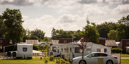 Motorhome parking space - Ishoj - DCU-Camping Copenhagen -  Absalon