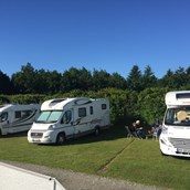 RV parking space - Stellplatz Sindal Camping - A35 Sindal Camping Dänemark Kanuverleih