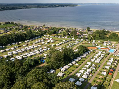 Motorhome parking space - Angelmöglichkeit - Middelfart - Grønninghoved Strand Camping