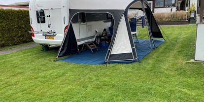 Reisemobilstellplatz - SUP Möglichkeit - Nordholland - Camping Het Loze Vissertje