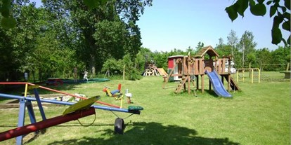 Reisemobilstellplatz - Spielplatz - Zaamslag - Minicamping Weizicht