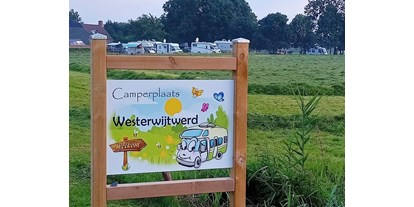 Motorhome parking space - Hunde erlaubt: Hunde erlaubt - Groningen - Camperplaats Westerwijtwerd