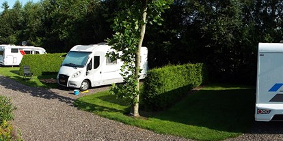 Motorhome parking space - Wohnwagen erlaubt - Nord Overijssel - 10 stellplatze - Minicamping-Schonewille