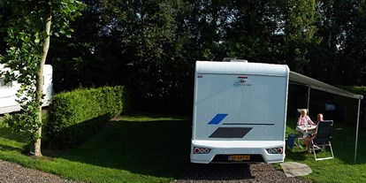 Motorhome parking space - Wohnwagen erlaubt - Nord Overijssel - Minicamping-Schonewille