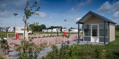 Reisemobilstellplatz - Duschen - Wemeldinge - Camperpark 't Veerse Meer