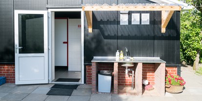 Motorhome parking space - Entsorgung Toilettenkassette - Zeeland - Geschirrspühlplatz - Minicamping De Goudsbloem