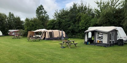 Reisemobilstellplatz - Duschen - Niederlande - Camping Sudersé Workum