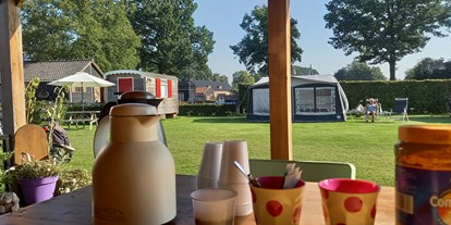 Reisemobilstellplatz - Art des Stellplatz: im Campingplatz - Uedem - Minicamping 't Brenneke