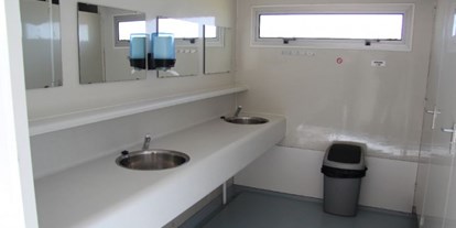 Reisemobilstellplatz - Entsorgung Toilettenkassette - Zeeland - Minicamping De Strohalm