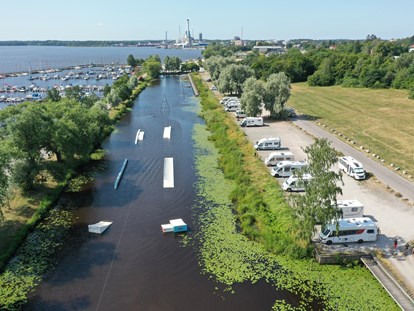 Motorhome parking space - Wohnwagen erlaubt - Sweden - Västerås Gästhamn och husbilsparkering
