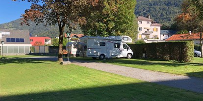 Motorhome parking space - Grauwasserentsorgung - Tiroler Oberland - Platz - Sanna seitig - Camping Riffler