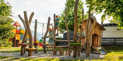 Reisemobilstellplatz - Art des Stellplatz: bei Freibad - Kärnten - Kinderspielplatz - EuroParcs Hermagor · Nassfeld
