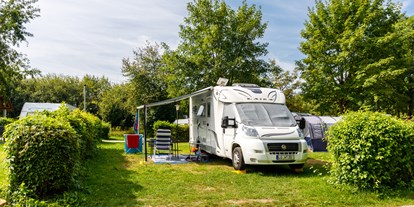 Motorhome parking space - Duschen - Upper Austria - Camping & Pension Au an der Donau