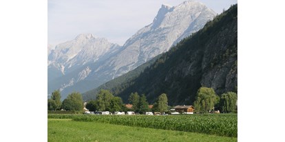 Reisemobilstellplatz - Duschen - Längenfeld - 15 Stellplätze Mini Camping - Camping Tiefental 