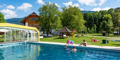 Reisemobilstellplatz - Umgebungsschwerpunkt: am Land - Ostriach - Schwimmbad am Campingplatz  - Naturcamping Juritz