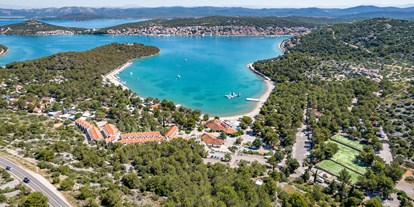Reisemobilstellplatz - Umgebungsschwerpunkt: Meer - Zadar - Camping Jezera Lovišća Village