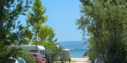 Motorhome parking space - Wohnwagen erlaubt - Zadar - Šibenik - CAMPING STOBREC SPLIT