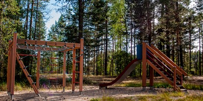 Reisemobilstellplatz - Spielplatz - Finnland - Petkeljärvi Center
