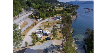 Reisemobilstellplatz - Bademöglichkeit für Hunde - Norwegen - Efinor Krokane Camping