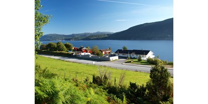 Reisemobilstellplatz - Umgebungsschwerpunkt: Meer - Norwegen - Langenuen Motel & Camping