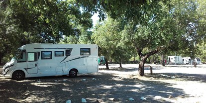 Reisemobilstellplatz - WLAN: am ganzen Platz vorhanden - Algarve - Motorhome Ecopark São Brás de Alportel