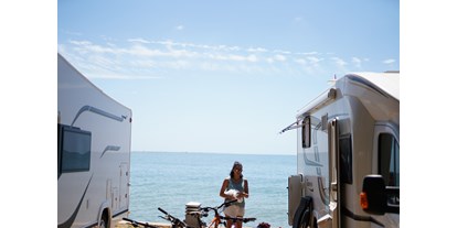 Reisemobilstellplatz - Umgebungsschwerpunkt: Meer - Spanien - Camping Alfacs