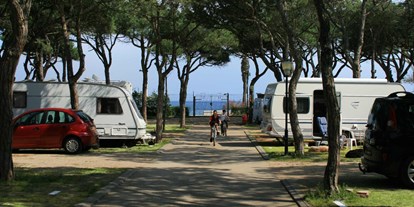 Motorhome parking space - Wohnwagen erlaubt - Spain - Camping Blanes