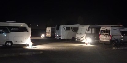 Reisemobilstellplatz - Frischwasserversorgung - Costa de Almería - Parcelas - Camper Área Cabo de Gata