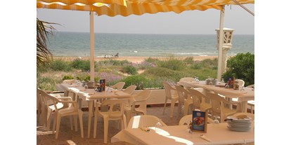 Reisemobilstellplatz - Costa del Azahar - Die Terasse unseres Restaurants - Camping San Vicente