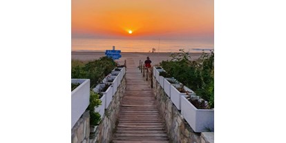 Reisemobilstellplatz - Art des Stellplatz: bei Gaststätte - Costa del Azahar - Direkter Zugang zum Strand - Camping San Vicente