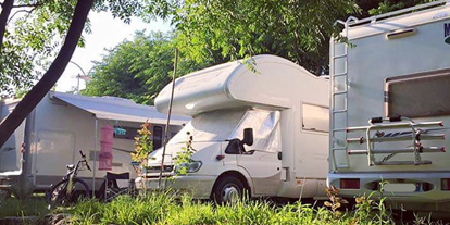 Motorhome parking space - Surfen - Italy - Camping Flintstones Park