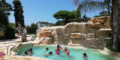 Reisemobilstellplatz - Umgebungsschwerpunkt: Meer - Sizilien - Piscina - Camping Flintstones Park