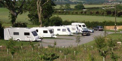 Motorhome parking space - Great Britain - Greetham Retreat - Caravan and Motorhome Club (CAMC) touring caravan site