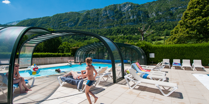 Reisemobilstellplatz - Swimmingpool - Auvergne - Atmen Sie ... es sind die Ferien - Camping La Ferme