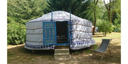 Reisemobilstellplatz - Wohnwagen erlaubt - Rhône-Alpes - 7 Jurten für 2 bis 6 Personen - Camping Le Viaduc